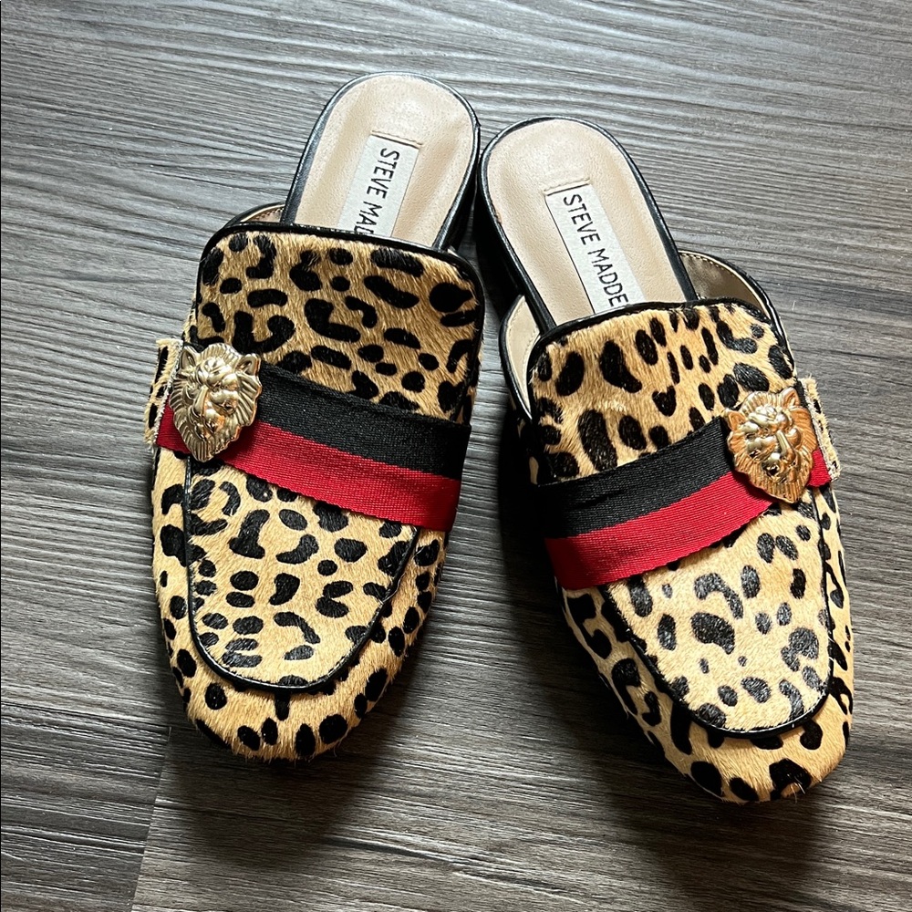 Steve Madden Animal Print Loafers with Red and Black Accents - Picture 2 of 2